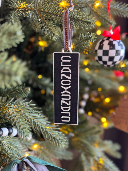 Clancy Pattern Ornament